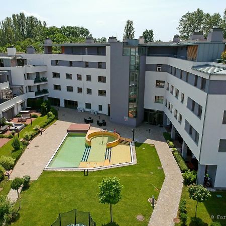 Silver Delux Apartman 블로톤퓌레드 외부 사진