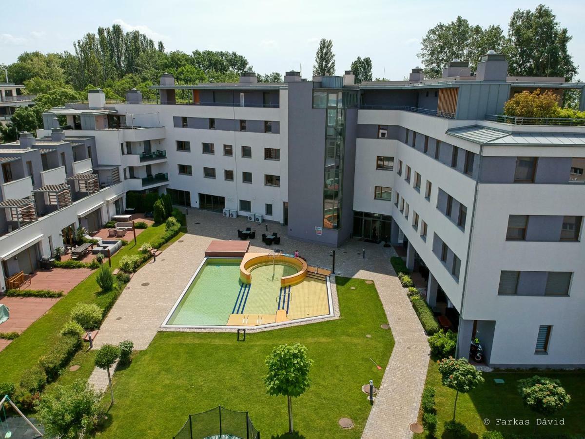 Silver Delux Apartman 블로톤퓌레드 외부 사진